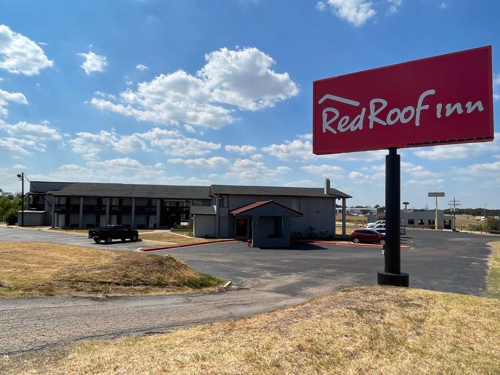 Red Roof Inn Madisonville Bagian luar foto