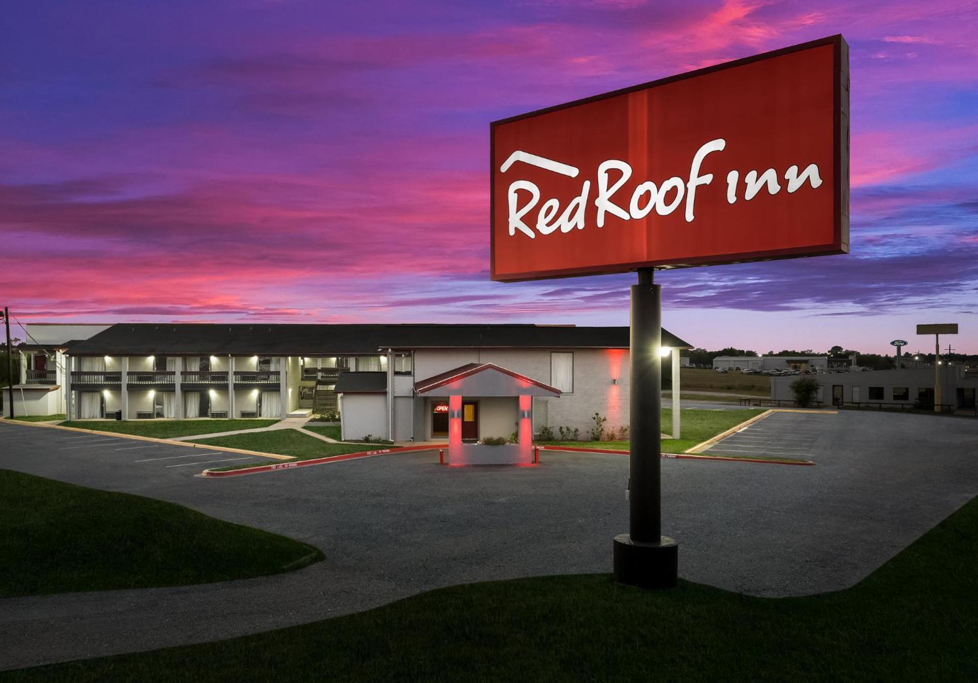 Red Roof Inn Madisonville Bagian luar foto